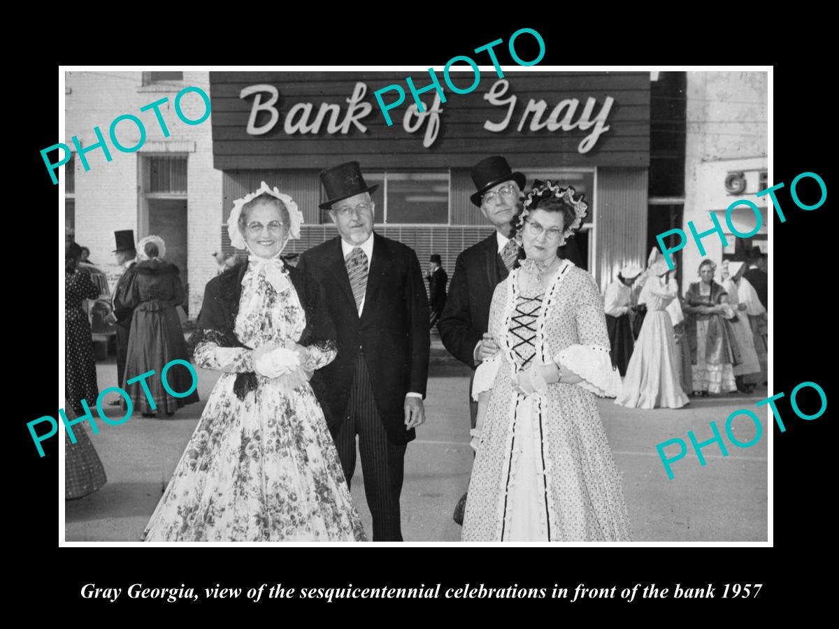 OLD LARGE HISTORIC PHOTO OF GRAY GEORGIA, VIEW OF THE BANK OF GRAY c1957