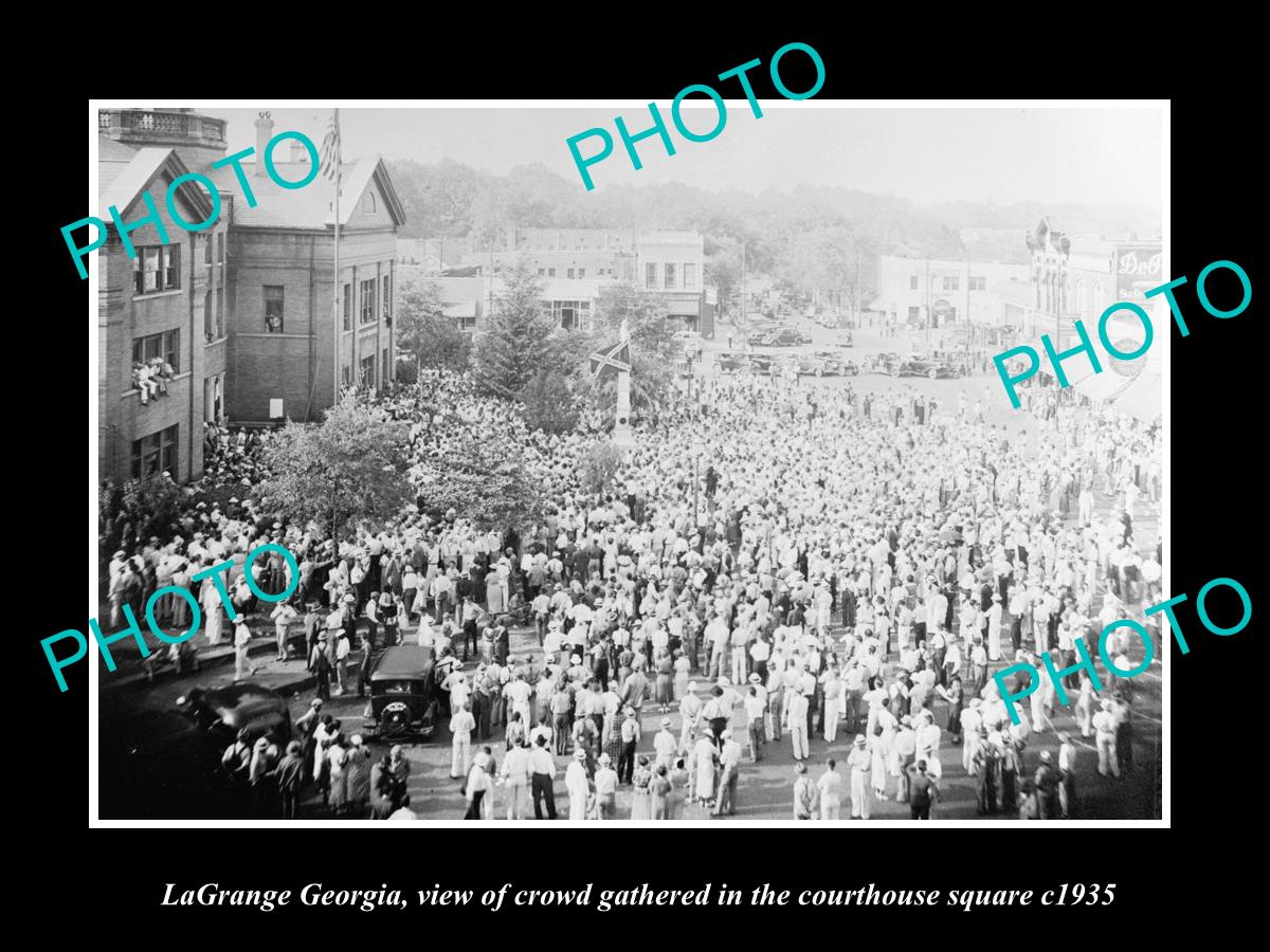 OLD LARGE HISTORIC PHOTO OF LaGRANGE GEORGIA, CROWD IN THE TOWN SQUARE c1935