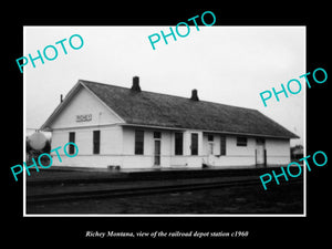 OLD LARGE HISTORIC PHOTO OF RICHEY MONTANA, THE RAILROAD DEPOT STATION c1960