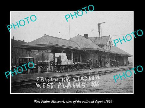 OLD LARGE HISTORIC PHOTO OF WEST PLAINS MISSOURI, RAILROAD DEPOT STATION c1920