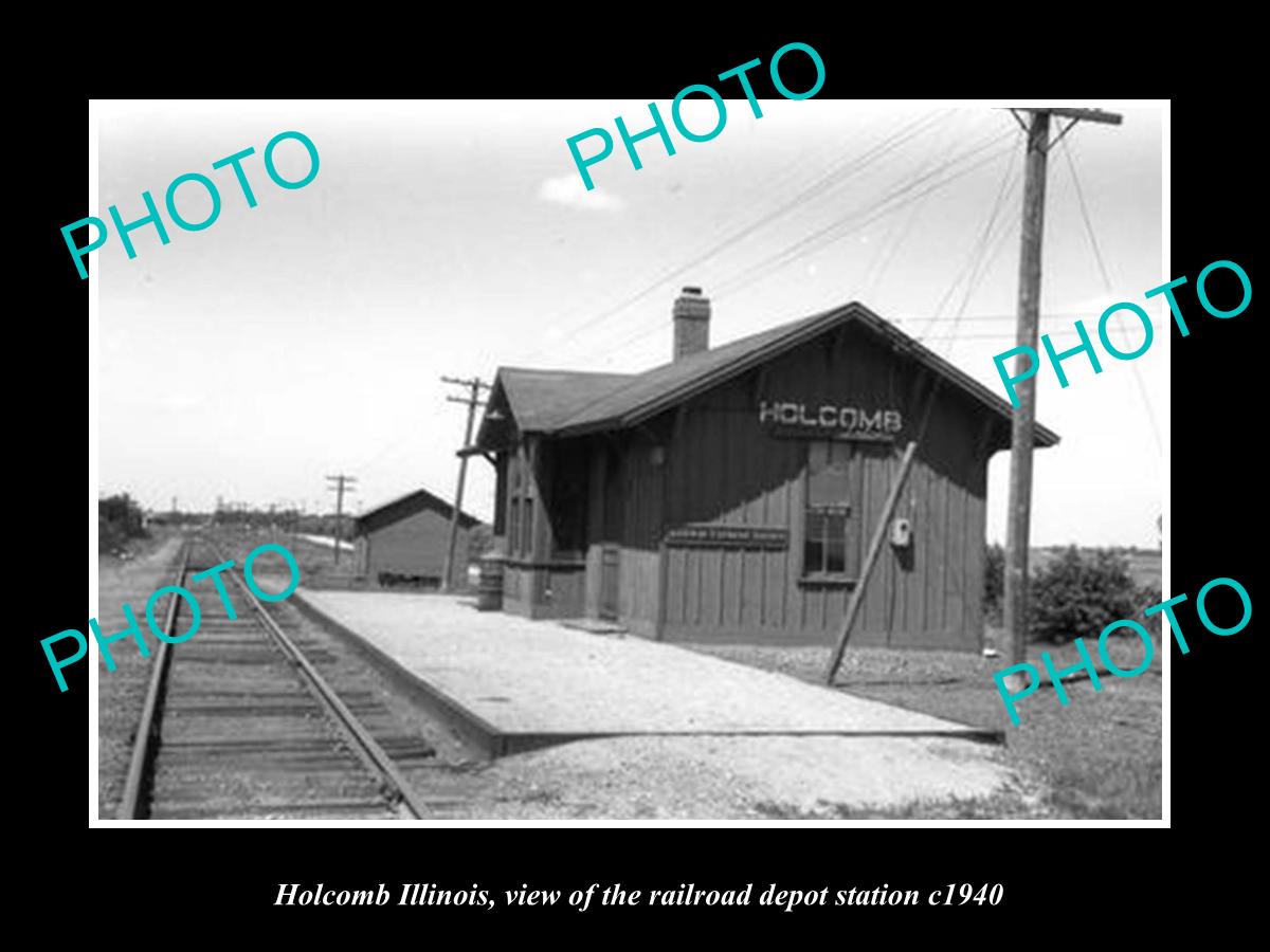 OLD LARGE HISTORIC PHOTO OF HOLCOMB ILLINOIS, THE RAILROAD DEPOT STATION c1940