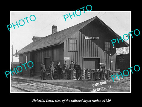 OLD LARGE HISTORIC PHOTO OF HOLSTEIN ILLINOIS, THE RAILROAD DEPOT STATION c1920