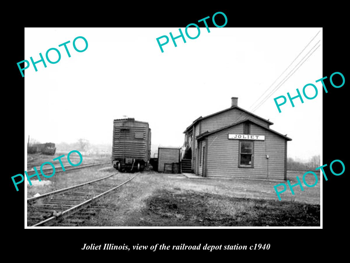 OLD LARGE HISTORIC PHOTO OF JOLIET ILLINOIS, THE RAILROAD DEPOT STATION c1940