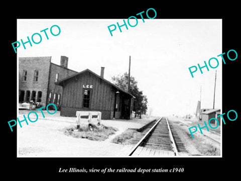 OLD LARGE HISTORIC PHOTO OF LEE ILLINOIS, THE RAILROAD DEPOT STATION c1940