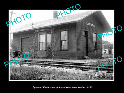 OLD LARGE HISTORIC PHOTO OF LYNDON ILLINOIS, THE RAILROAD DEPOT STATION c1940