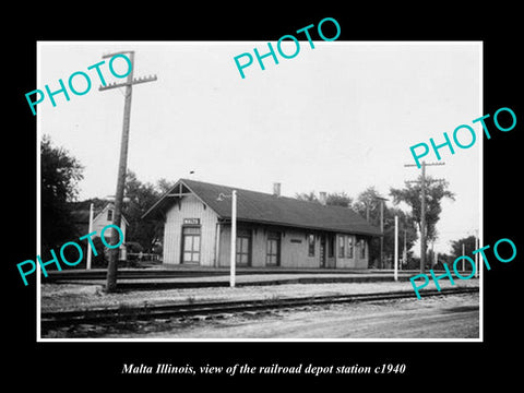 OLD LARGE HISTORIC PHOTO OF MALTA ILLINOIS, THE RAILROAD DEPOT STATION c1940