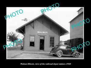 OLD LARGE HISTORIC PHOTO OF WALNUT ILLINOIS, THE RAILROAD DEPOT STATION c1940