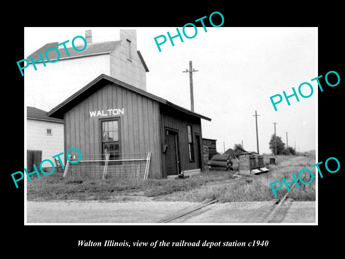 OLD LARGE HISTORIC PHOTO OF WALTON ILLINOIS, THE RAILROAD DEPOT STATION c1940