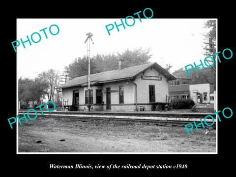 OLD LARGE HISTORIC PHOTO OF WATERMAN ILLINOIS, THE RAILROAD DEPOT STATION c1940