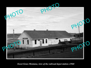 OLD LARGE HISTORIC PHOTO OF SWEET GRASS MONTANA, THE RAILROAD DEPOT c1960 1