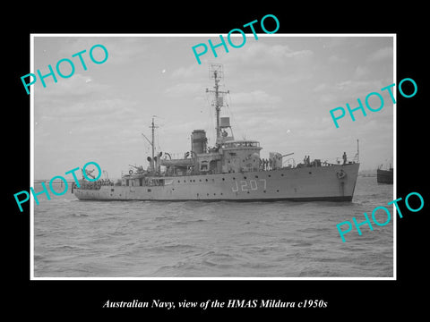 OLD LARGE HISTORIC PHOTO OF AUSTRALIAN NAVY SHIP, HMAS MILDURA c1950
