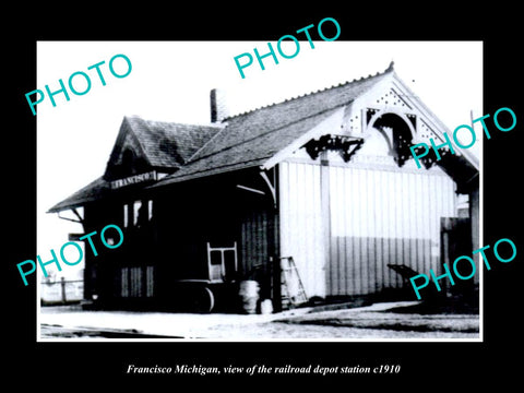 OLD LARGE HISTORIC PHOTO OF FRANCISCO MICHIGAN, THE RAILROAD DEPOT STATION c1910