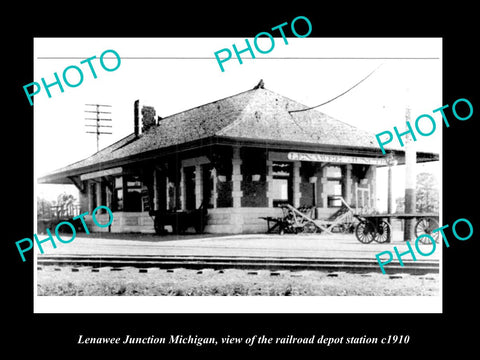 OLD LARGE HISTORIC PHOTO OF LENAWEE JUNCTION MICHIGAN, THE RAILROAD DEPOT c1910