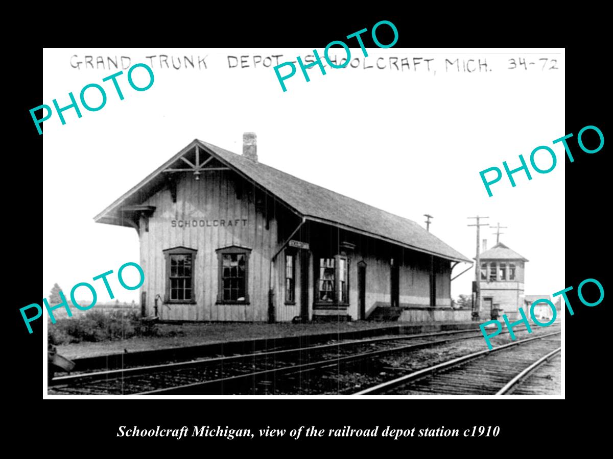 OLD LARGE HISTORIC PHOTO OF SCHOOLCRAFT MICHIGAN RAILROAD DEPOT STATION c1910