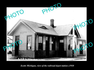 OLD LARGE HISTORIC PHOTO OF SCOTTS MICHIGAN, THE RAILROAD DEPOT STATION c1910