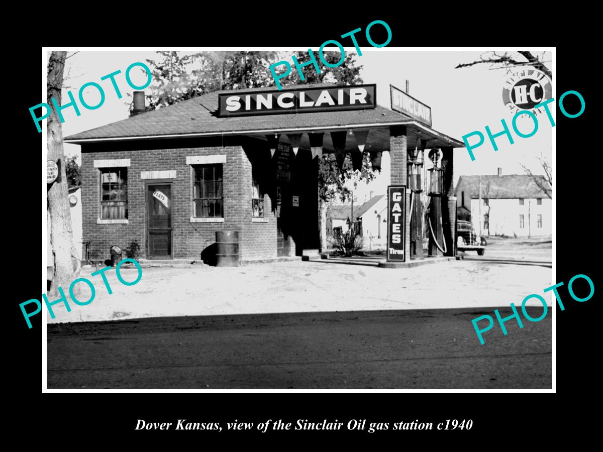 OLD LARGE HISTORIC PHOTO OF DOVER KANSAS, THE SINCLAIR OIL GAS STATION c1940