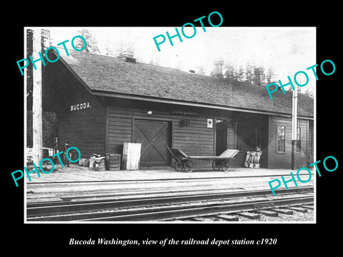 OLD LARGE HISTORIC PHOTO OF BUCODA WASHINGTON, THE RAILROAD DEPOT STATION c1920