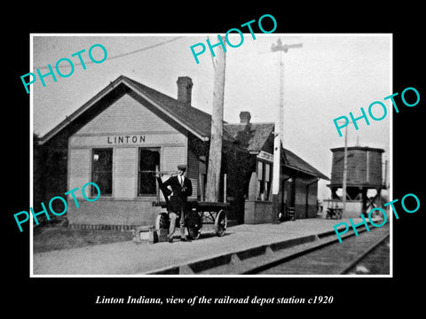 OLD LARGE HISTORIC PHOTO OF LINTON INDIANA, THE RAILROAD DEPOT STATION c1920