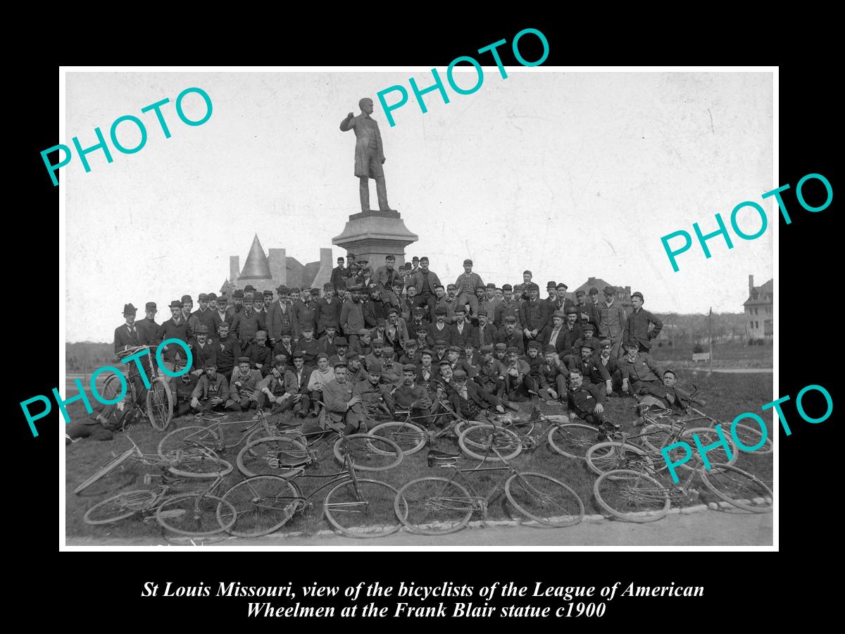 OLD LARGE HISTORIC PHOTO OF St LOUIS MISSOURI, LEAGUE OF AMERICAN CYCLIST c1900