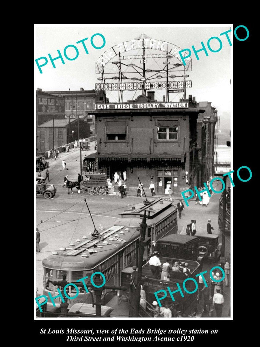 OLD LARGE HISTORIC PHOTO OF St LOUIS MISSOURI, EADS BRIDGE TROLLY STATION c1920