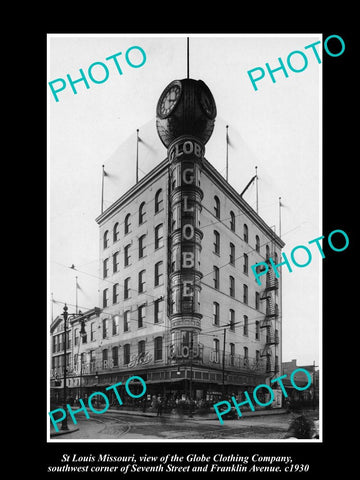 OLD LARGE HISTORIC PHOTO OF St LOUIS MISSOURI, VIEW OF THE GLOBE Co STORE c1930
