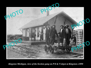 OLD LARGE HISTORIC PHOTO OF KINGSTON MICHIGAN, THE PO&N RAILROAD DEPOT c1890