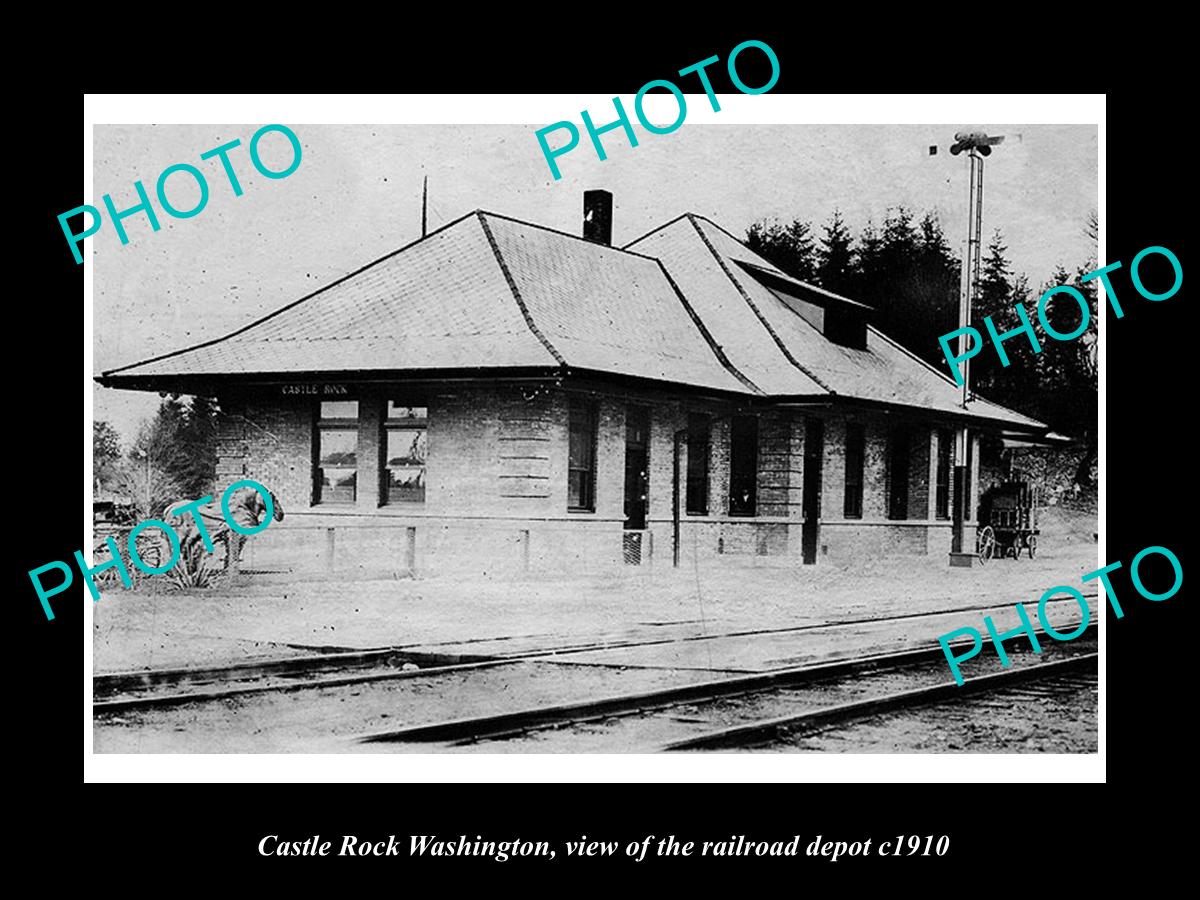 OLD LARGE HISTORIC PHOTO OF CASTLE ROCK WASHINGTON, THE RAILROAD DEPOT c1910