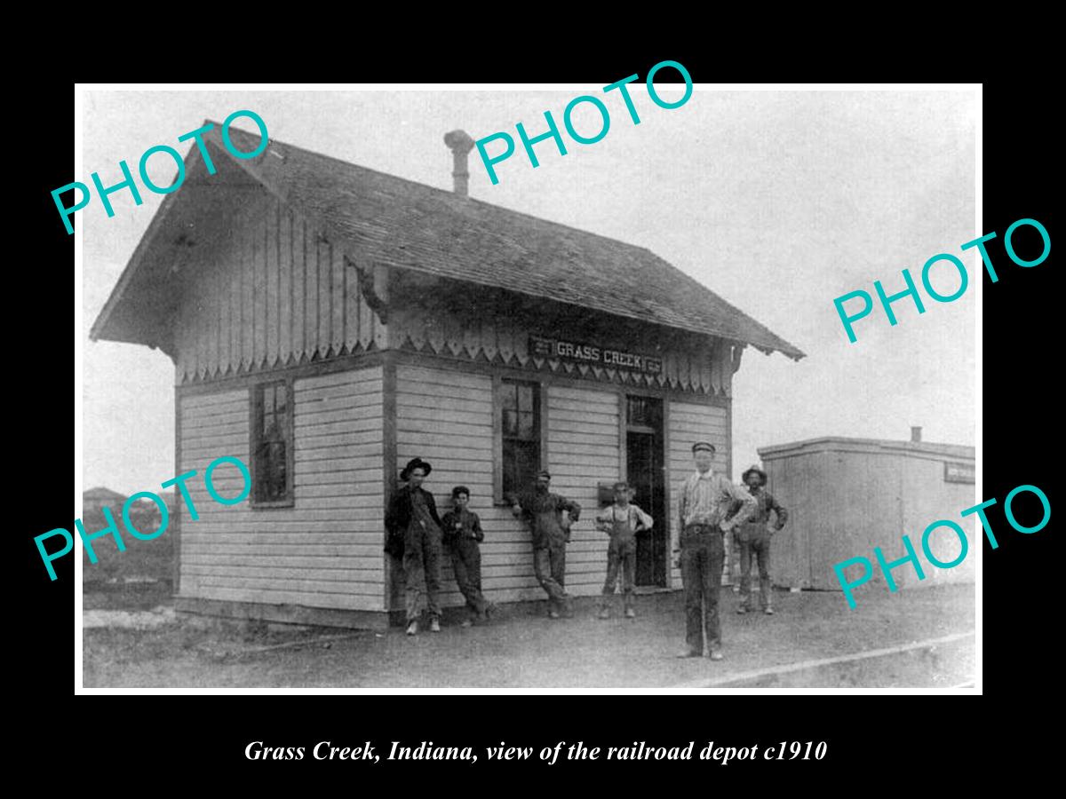 OLD LARGE HISTORIC PHOTO OF GRASS CREEK INDIANA THE RAILROAD DEPOT STATION c1910