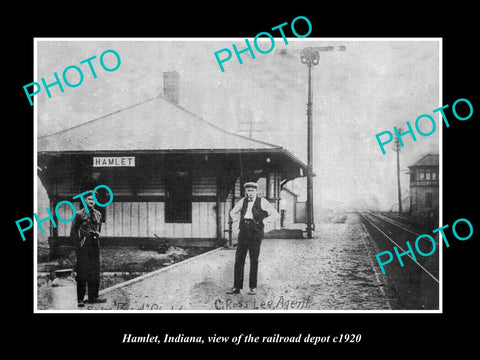 OLD LARGE HISTORIC PHOTO OF HAMLET INDIANA, THE RAILROAD DEPOT STATION c1920