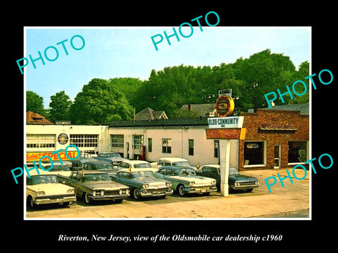 OLD LARGE HISTORIC PHOTO OF RIVERTON NEW JERSEY, THE OLDSMOBILE GARAGE c1960