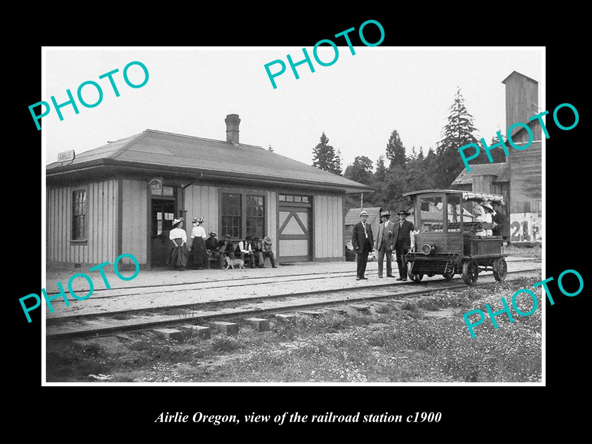 OLD LARGE HISTORIC PHOTO OF AIRLIE OREGON, THE RAILROAD DEPOT STATION c1900