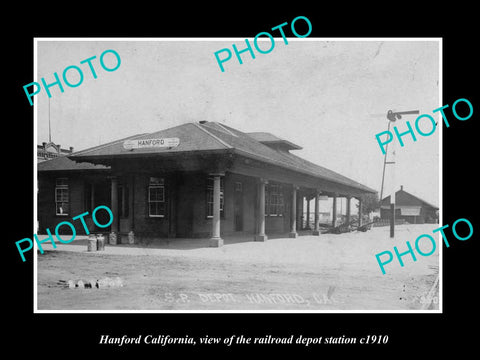 OLD LARGE HISTORIC PHOTO OF HANFORD CALIFORNIA, THE RAILROAD DEPOT STATION c1910