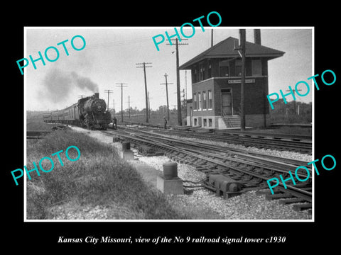 OLD HISTORIC PHOTO OF KANSAS CITY MISSOURI, THE No 9 RAILROAD SIGNAL TOWER 1930