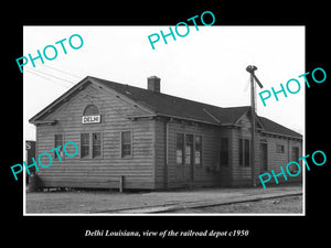 OLD LARGE HISTORIC PHOTO OF DELHI LOUISIANA, THE RAILROAD DEPOT STATION c1950