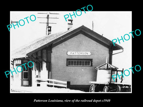 OLD LARGE HISTORIC PHOTO OF PATTERSON LOUISIANA, THE RAILROAD DEPOT STATION 1940