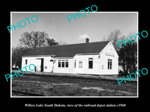 OLD LARGE HISTORIC PHOTO OF WILLOW LAKE SOUTH DAKOTA, THE RAILROAD DEPOT c1960