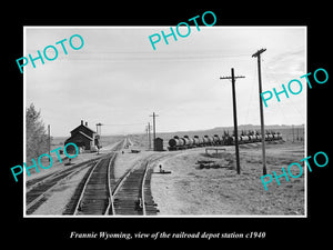 OLD LARGE HISTORIC PHOTO OF FRANNIE WYOMING, THE RAILROAD DEPOT STATION c1940