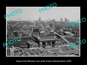 OLD LARGE HISTORIC PHOTO OF KANSAS CITY MISSOURI, UNION RAILROAD STATION c1950