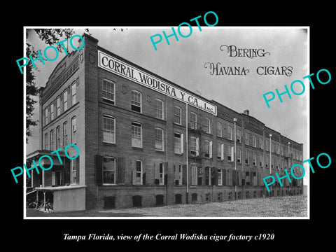 OLD LARGE HISTORIC PHOTO OF TAMPA FLORIDA, THE CORRAL WODISKA CIGAR FACTORY 1920