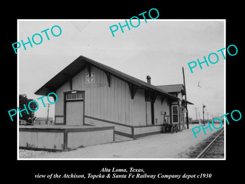 OLD LARGE HISTORIC PHOTO ALTA LOMA TEXAS, THE SANTA FE RAILROAD DEPOT c1930