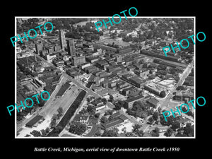 OLD LARGE HISTORIC PHOTO OF BATTLE CREEK MICHIGAN, AERIAL VIEW OF THE CITY c1950