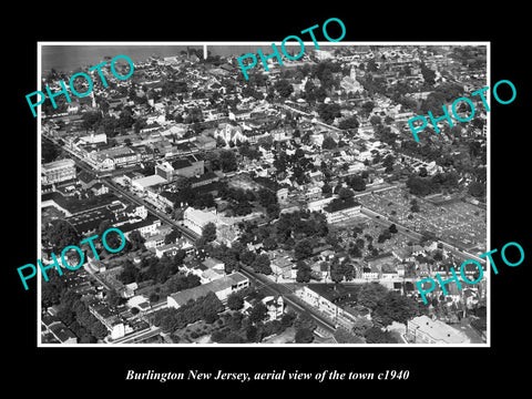 OLD LARGE HISTORIC PHOTO OF BURLINGTON NEW JERSEY, AERIAL VIEW OF THE TOWN c1940