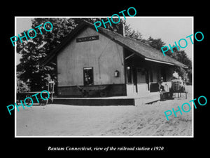 OLD LARGE HISTORIC PHOTO OF BANTAM CONNECTICUT, THE RAILROAD DEPOT c1920