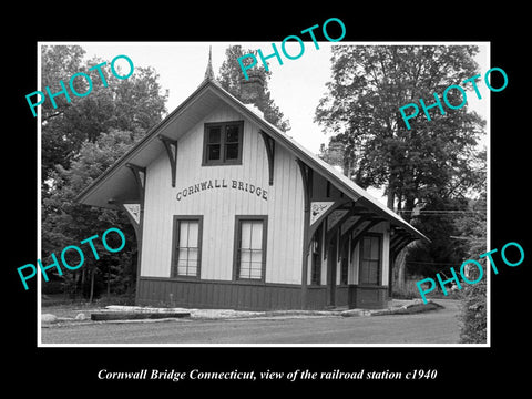 OLD LARGE HISTORIC PHOTO OF CORNWALL BRIDGE CONNECTICUT, RAILROAD DEPOT c1940