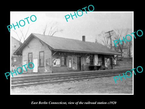 OLD LARGE HISTORIC PHOTO OF EAST BERLIN CONNECTICUT, THE RAILROAD DEPOT c1920