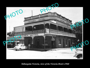 OLD LARGE HISTORIC PHOTO TALLANGATTA VICTORIA, VIEW OF THE VICTORIA HOTEL c1960