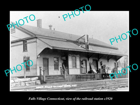 OLD LARGE HISTORIC PHOTO OF FALLS VILLAGE CONNECTICUT, THE RAILROAD DEPOT c1920