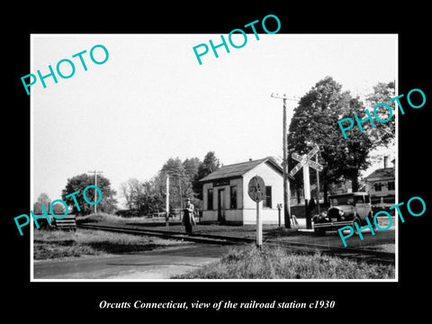 OLD LARGE HISTORIC PHOTO OF ORCUTTS CONNECTICUT, THE RAILROAD DEPOT c1930