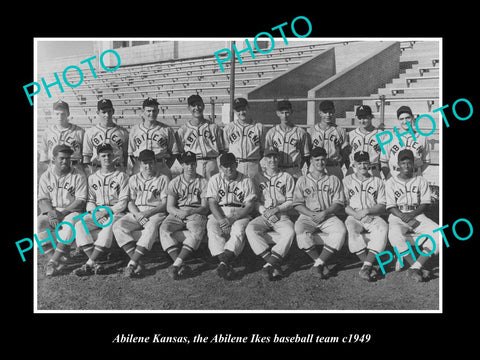 OLD LARGE HISTORIC PHOTO ABILENE KANSAS, THE TOWN BASEBALL TEAM c1949