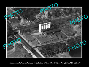 OLD LARGE HISTORIC PHOTO OF MANAYUNK PENNSYLVANIA, AERIAL VIEW OF G/W Co c1940